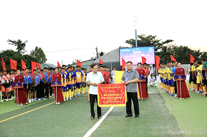 Quang cảnh khai mạc 