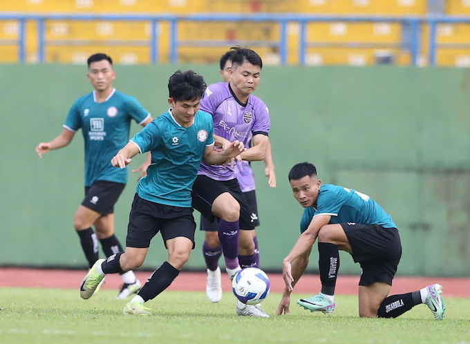 Có điểm trên sân Nam Định là một thành công với thầy trò HLV Đặng Trần Chỉnh