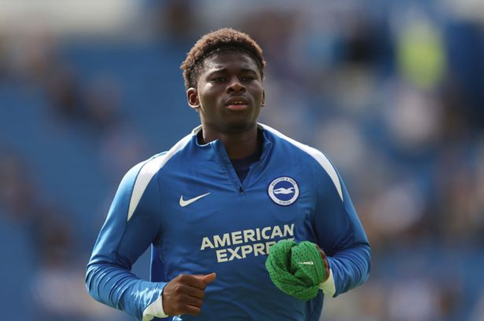 MU sẽ có tiền mua Baleba 