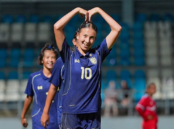 Niềm vui của U17 nữ Thái Lan khi giành quyền dự VCK