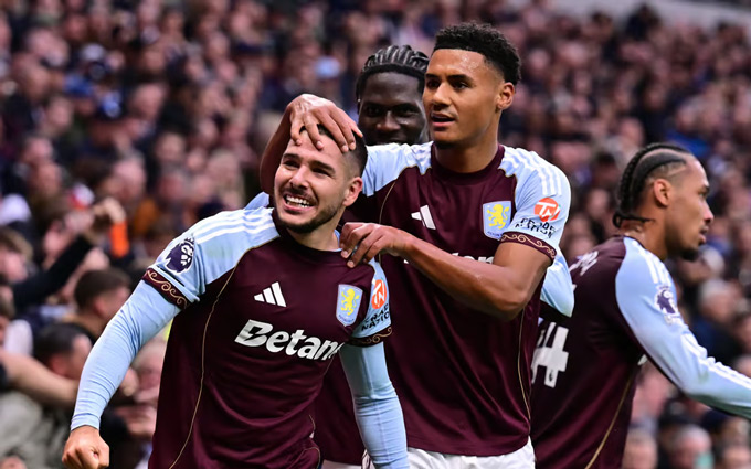 Tottenham đã thua ngược Aston Villa