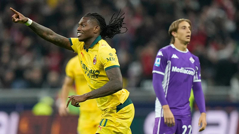 AC Milan ngược dòng ngoạn mục chiếm ngôi đầu Serie A  AC Milan ngược dòng ngoạn mục chiếm ngôi đầu Serie A