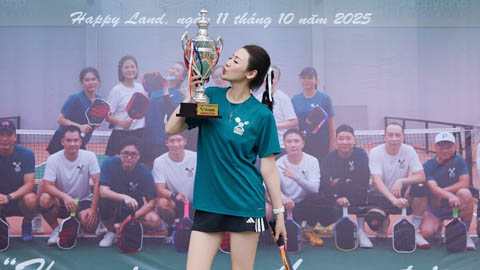 Á hậu Tú Anh khoe chân dài miên man, nhan sắc vạn người mê trên sân pickleball  Á hậu Tú Anh khoe chân dài miên man, nhan sắc vạn người mê trên sân pickleball