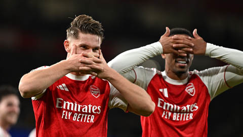 Arsenal đi vào lịch sử Champions League  Arsenal đi vào lịch sử Champions League