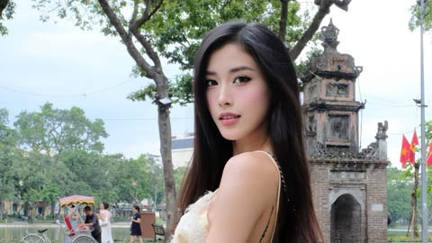 Hot girl bóng chuyền Đặng Thu Huyền khoe dáng nuột  Hot girl bóng chuyền Đặng Thu Huyền khoe dáng nuột