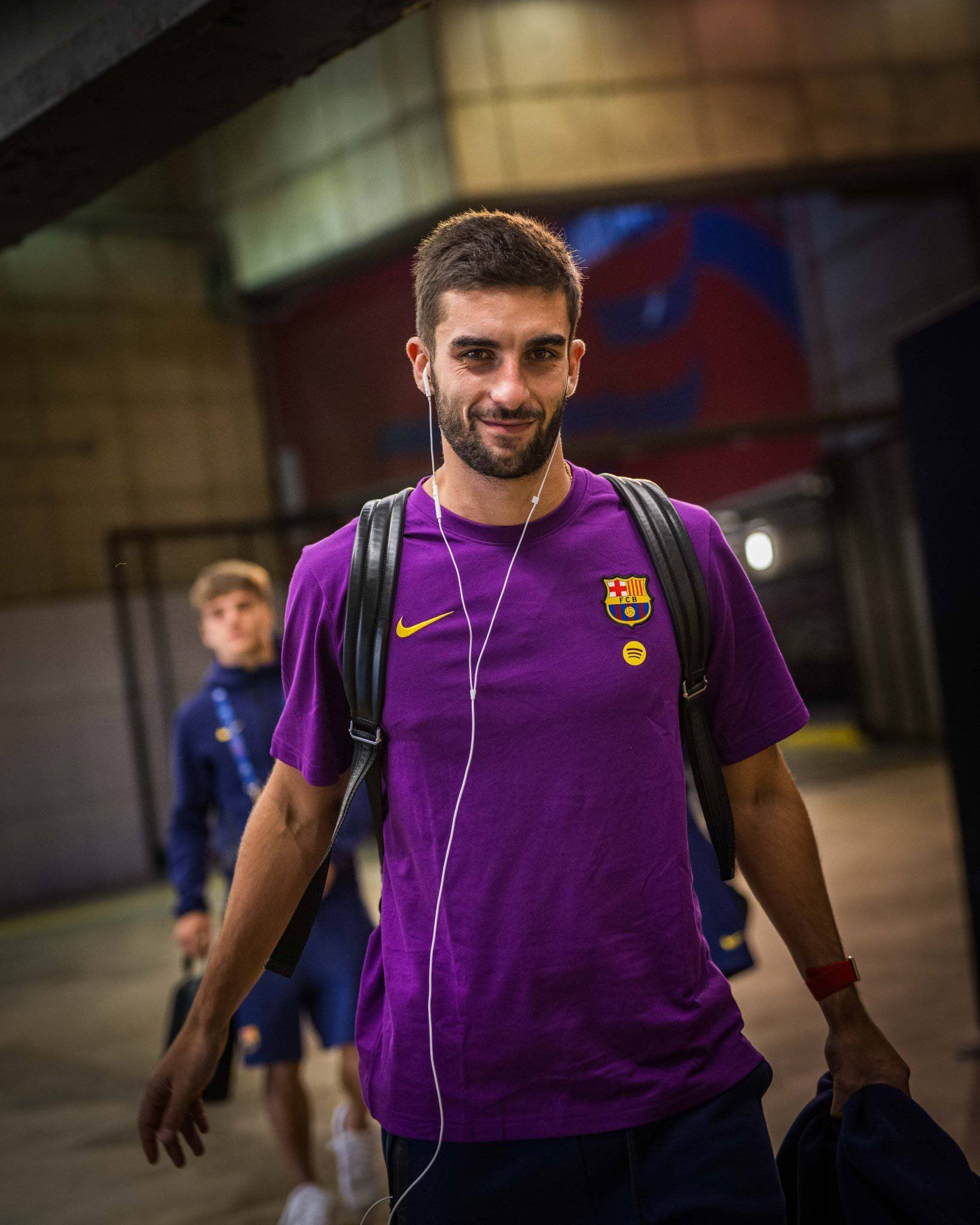 Ferran Torres vẫn sẽ gắn bó với Barca 