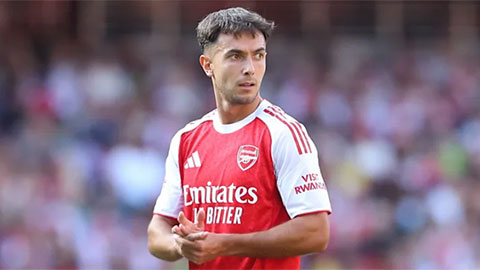  Arsenal mất trụ cột vì thẻ phạt