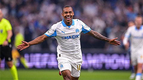 Lập siêu phẩm vào lưới Sporting Lisbon, tân binh Marseille đi vào lịch sử Lập siêu phẩm vào lưới Sporting Lisbon, tân binh Marseille đi vào lịch sử