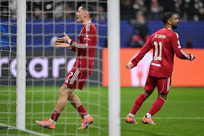 Cầu thủ người Đức nổi điên với quyết định của Salah