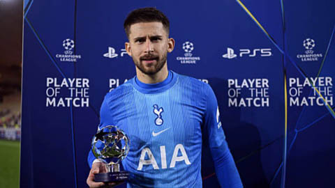 Thủ môn đầu tiên được chấm 10 điểm ở mùa giải 2025/26  Thủ môn đầu tiên được chấm 10 điểm ở mùa giải 2025/26