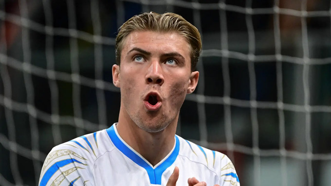 Hojlund đang chơi hay tại Napoli