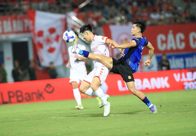 Quá khó cho HAGL ở chặng đường phía trước. Ảnh: Đức Cường 