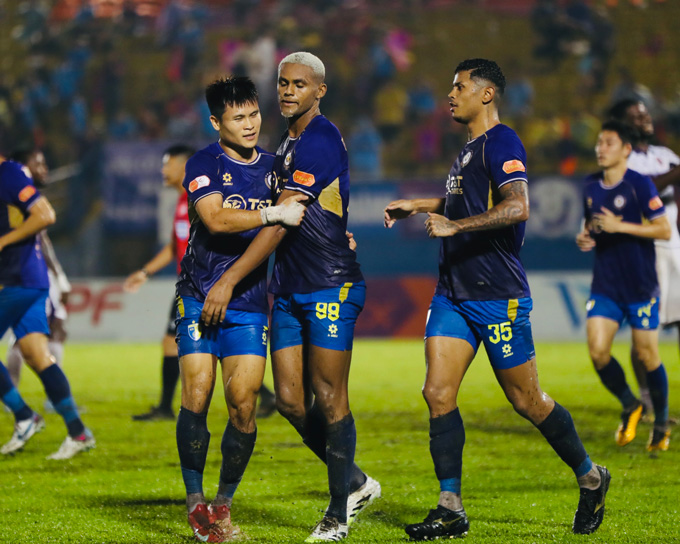 Hà Nội dưới thời Harry Kewell đang gửi đi những tín hiệu tích cực - Ảnh: Quốc An