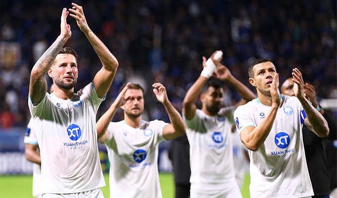 Nam Định chắc chắn vẫn tìm kiếm một HLV ngoại quốc để dẫn dắt dàn sao nước ngoài đang thi đấu ở sân chơi khu vực và châu lục 