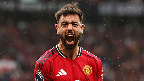Bruno Fernandes: 'Tôi từ chối Saudi để quyết vô địch Premier League cùng MU'  Bruno Fernandes: 'Tôi từ chối Saudi để quyết vô địch Premier League cùng MU'