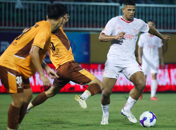 Lucao và các đồng đội đã có một ngày thi đấu không thành công