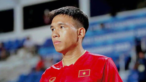 HLV Kim Sang Sik lại mất thêm Võ Hoàng Minh Khoa khi Việt Nam gặp Lào  HLV Kim Sang Sik lại mất thêm Võ Hoàng Minh Khoa khi Việt Nam gặp Lào