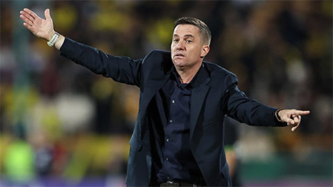 Nam Định vuột mất HLV giành cú ăn 4 lịch sử  Nam Định vuột mất HLV giành cú ăn 4 lịch sử