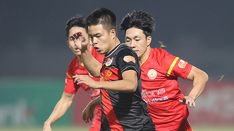 Tiền vệ Việt kiều Trần Thành Trung khiến cả V.League phải chú ý  Tiền vệ Việt kiều Trần Thành Trung khiến cả V.League phải chú ý