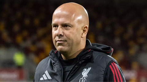 Arne Slot tính dùng cầu thủ 'mất tích' 3 năm tại Liverpool  Arne Slot tính dùng cầu thủ 'mất tích' 3 năm tại Liverpool