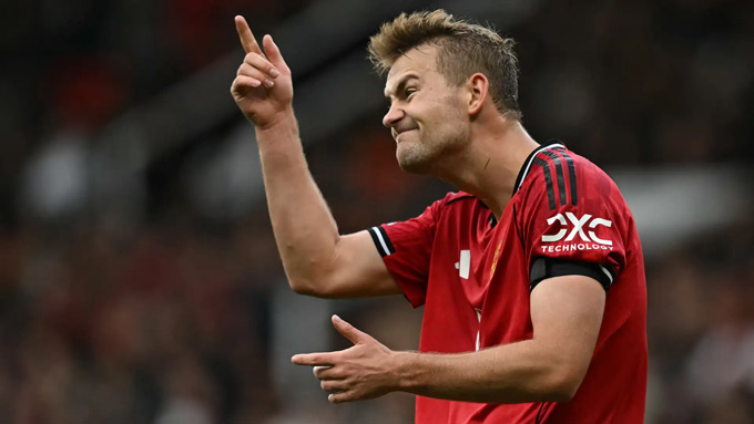 De Ligt đang ngày càng trưởng thành