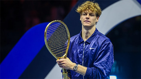 Simone Inzaghi celebrating with his Inter Milan players after beating Barcelona. Simone Inzaghi celebrating with his Inter Milan players after beating Barcelona.