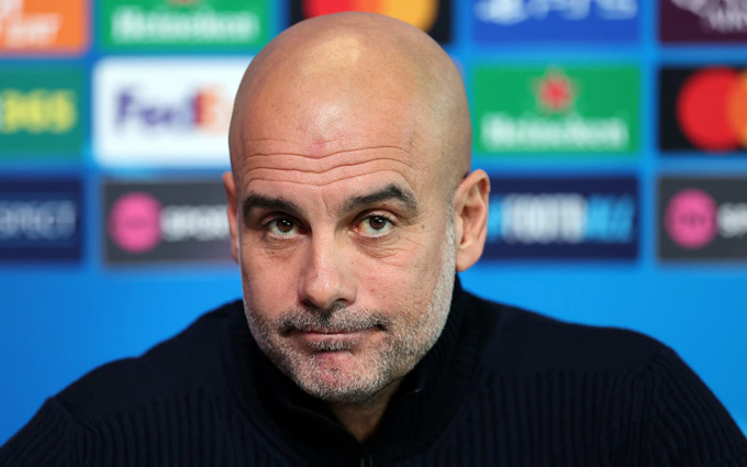 Pep Guardiola: 'Cả Premier League đang đá như Stoke'