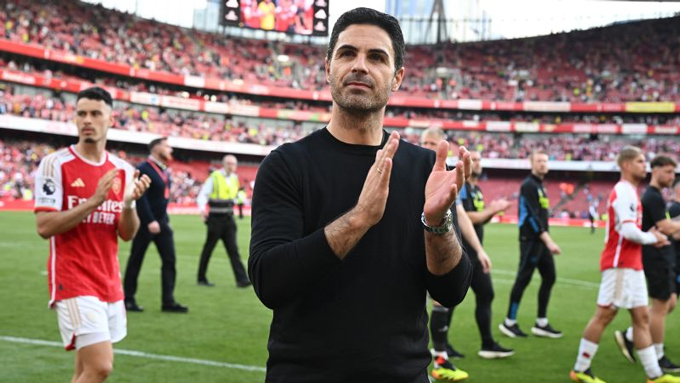 Arteta khẳng định các CĐV Arsenal nên tin dần vào khả năng đội nhà vô địch
