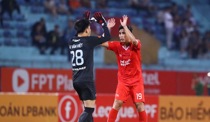 Thể Công sẽ thắng nếu dứt điểm tốt.Ảnh: Minh Tuấn