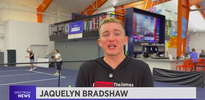 Tay vợt này phát hiện mình bị ung thư sau 8 tháng bất đầu chơi pickleball