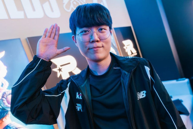 Cuzz hé lộ điều giúp KT Rolster lột xác ngoạn mục tại CKTG 2025