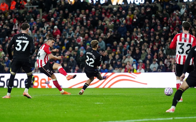 Kết quả bóng đá đêm 3/11, rạng sáng 4/11, kết quả bóng đá đêm qua và rạng sáng nay tại Premier League, La Liga, Bundesliga