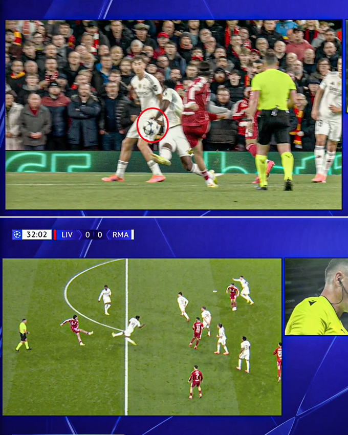 Sau khi kiểm tra qua VAR, trọng T không những không cho Liverpool hưởng phạt đền mà còn bỏ luôn quả đá phạt