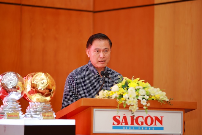 Phó chủ tịch VFF, Trần Anh Tú phát biểu tại cuộc họp báo. Ảnh: Quốc An