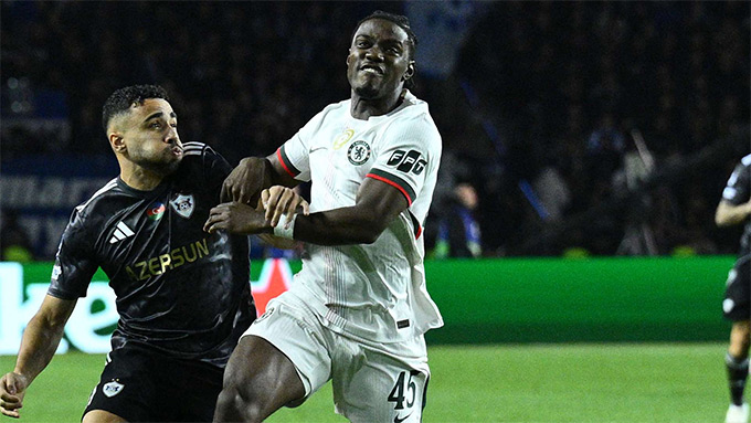 Chelsea mất điểm cay đắng trước Qarabag