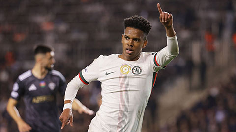  Estevao lập kỷ lục Champions League