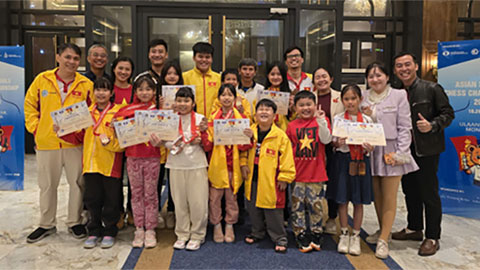 Kỳ thủ 7 tuổi lập nên kỳ tích cho làng cờ vua Việt Nam