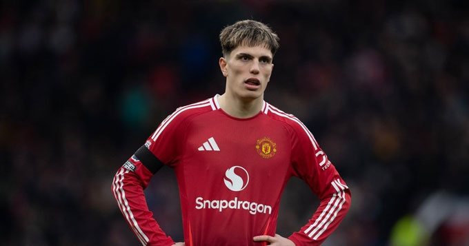 Garnacho thi đấu phập phù tại Man United