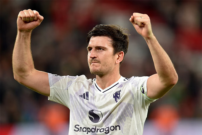 Harry Maguire từng được đổi tên