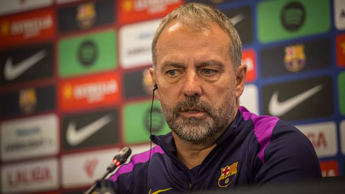 Flick đang bị các học trò nghi ngờ