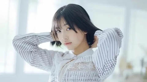 Nữ diễn viên 19 tuổi người Nhật Bản mê thể thao vướng loạt scandal