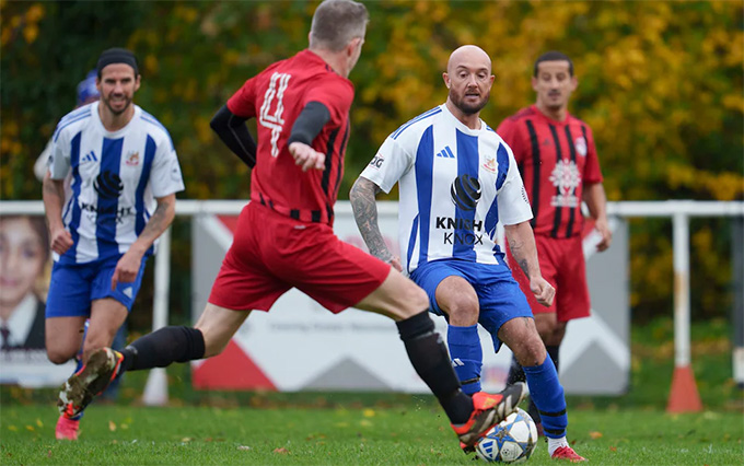 Ireland vẫn đẳng cấp ở tuổi 39, chạy liên tục mà không đổ mồ hôi