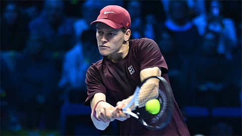  Sinner đánh bại Zverev, chờ Musetti 'ra tay' giúp hoàn tất giấc mơ số 1 ATP