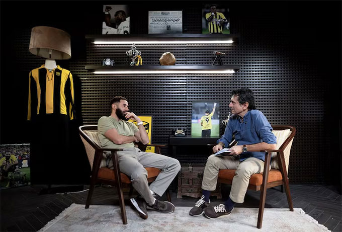 Benzema trả lời phỏng vấn trên tờ AS