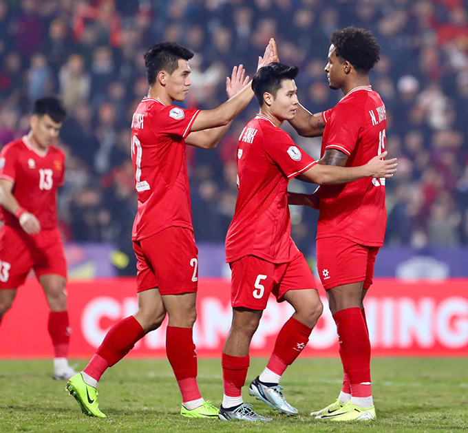 Xuân Son hứa hẹn giúp Tiến Linh đạt hiệu suất săn bàn tốt