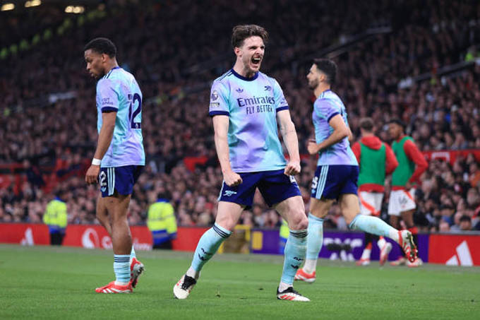 Arsenal đang mạnh áp đảo Premier League nhờ Rice 