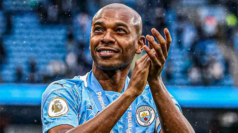  Fernandinho giải nghệ