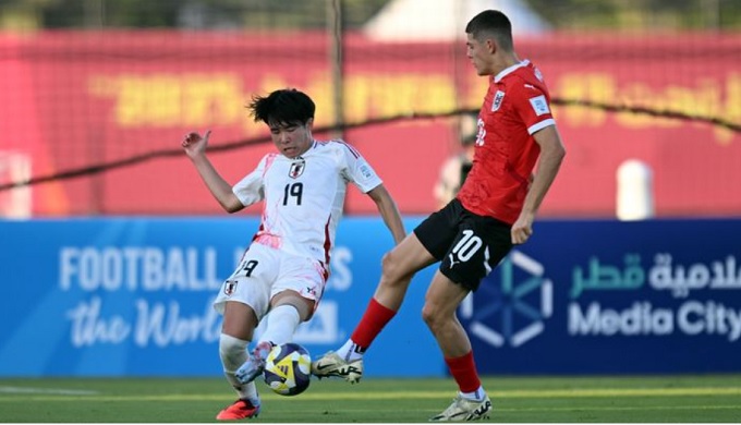 Bàn thua đầu hiệp 2 khiến đai diện của châu Á bị loại ở tứ kết