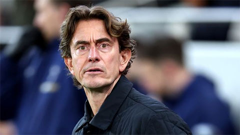 Tottenham ra quyết định về tương lai HLV Thomas Frank