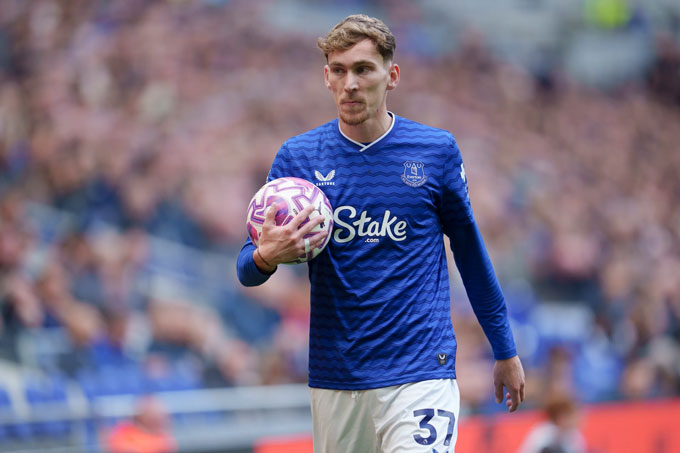 Everton muốn gia hạn với Garner